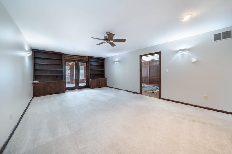 1837 Mt Carmel, Wichita, KS 67203