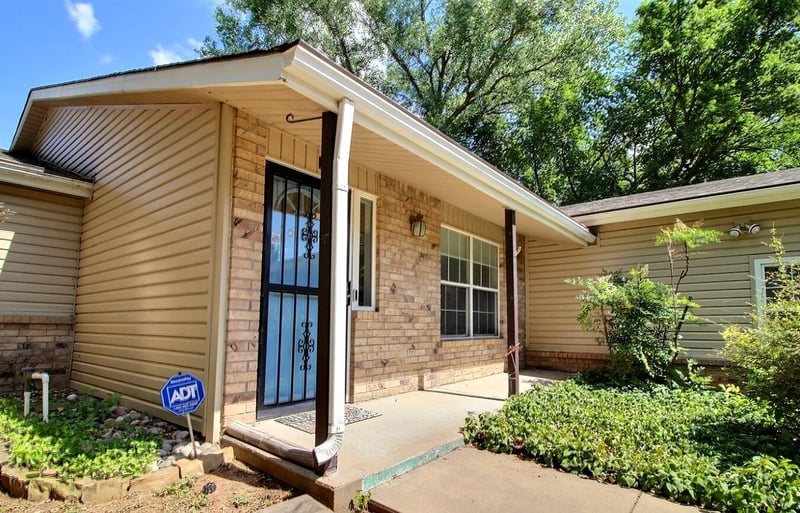 1218 Wild Turkey Dr, Derby, KS 67037