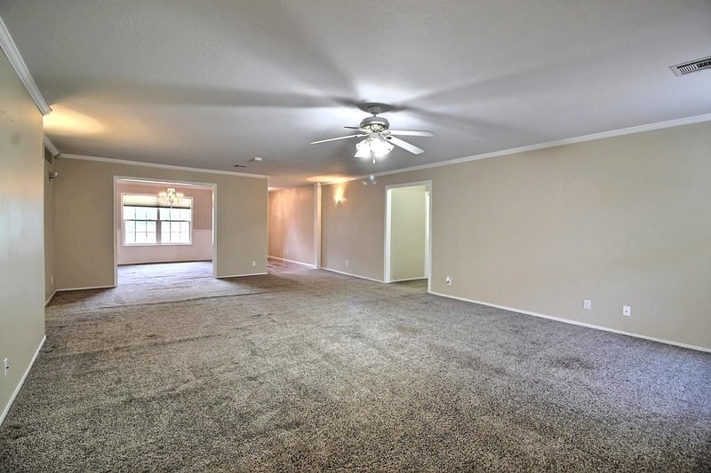 1218 Wild Turkey Dr, Derby, KS 67037