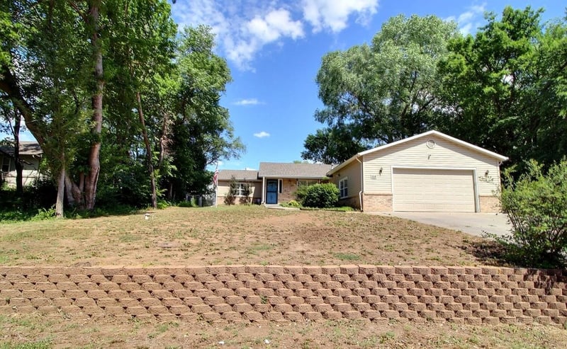 1218 Wild Turkey Dr, Derby, KS 67037