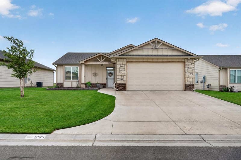 1265 E Park Glen, Clearwater, KS 67026