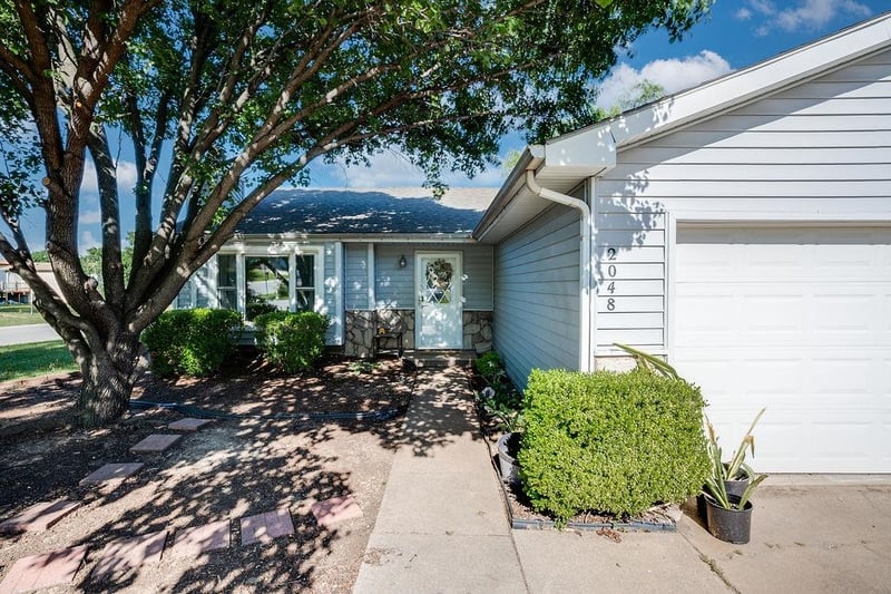 2048 Forest Park St, Derby, KS 67037