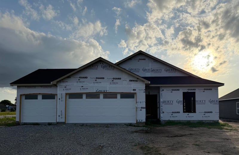 2120 Colt Pl, Haysville, KS 67060
