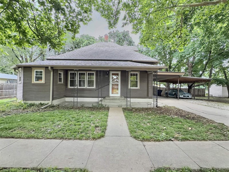 220 Church , Goessel, KS 67053