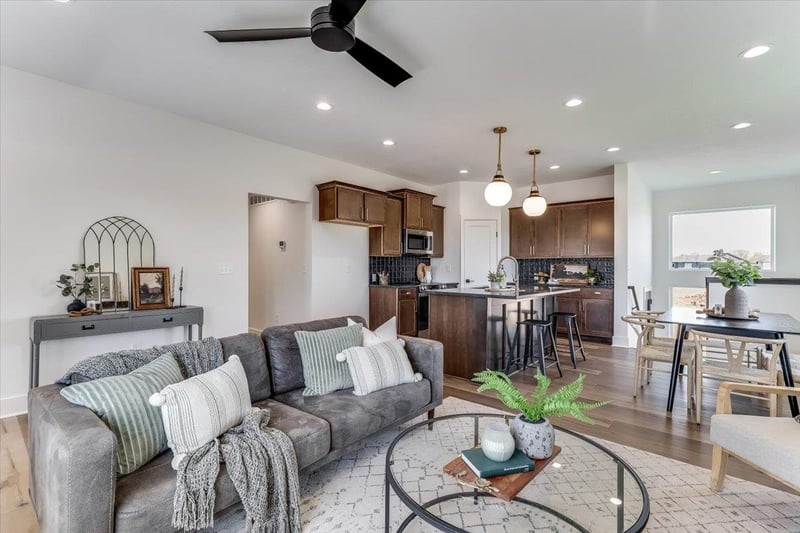8992 Bradford St, Wichita, KS 67210