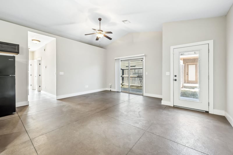 6411 Vassar Ave, Derby, KS 67037-8695