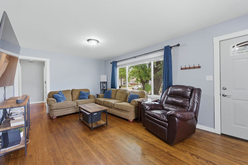 1610 E Evanston, Park City, KS 67219