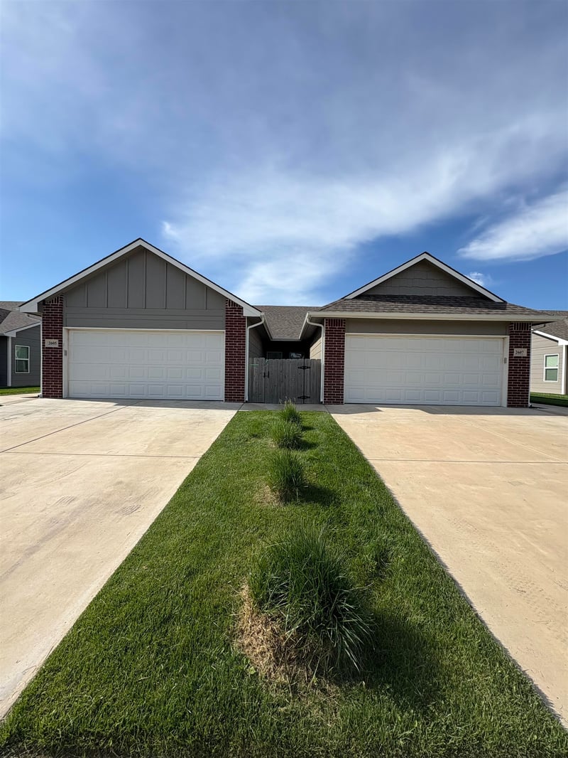 2605 55th St N, Wichita, KS 67204