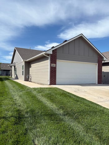 2605 W 55th St N, Wichita, KS 67204