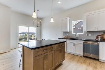 10411 W Graber Cir, Wichita, KS 67215