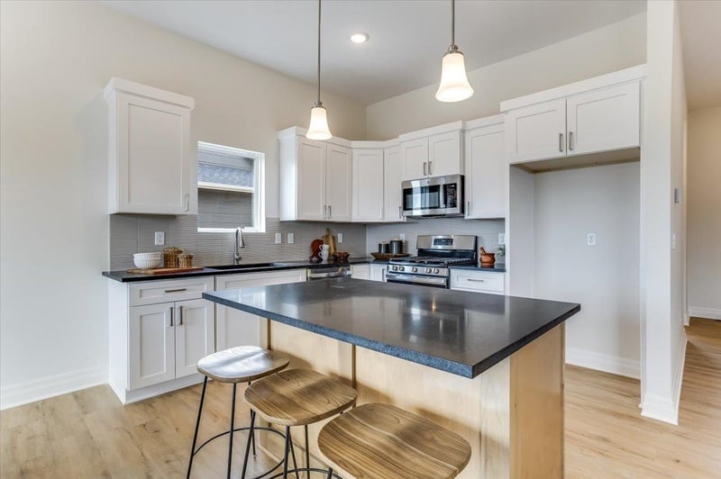 10411 Graber Cir, Wichita, KS 67215