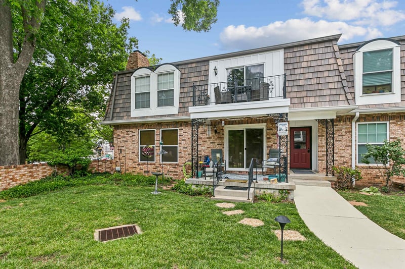 3411 Oakland Ave, Wichita, KS 67218