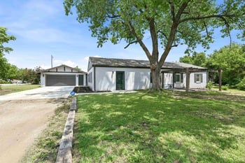 2350 S Bedford St, Wichita, KS 67207