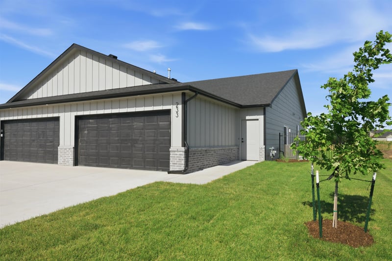 233 Mendocino Ct, Goddard, KS 67052