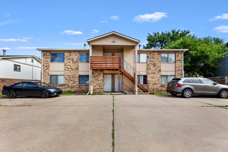 1520 E Fortuna St, Wichita, KS 67216