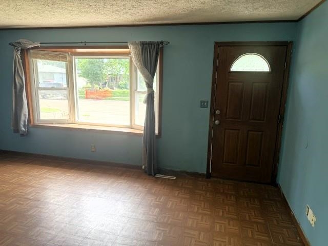 1930 Marc St, Salina, KS 67401