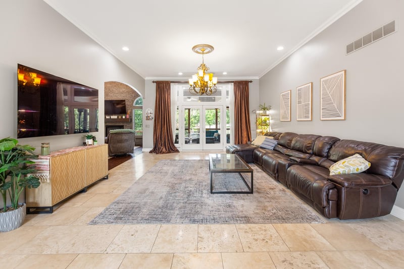 104 Chelmsford Ct, Wichita, KS 67230