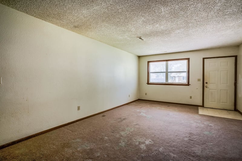 2915 Shadybrook Ln, Wichita, KS 67214