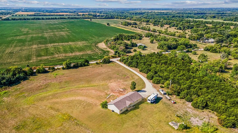 13086 SW 230th, Douglass, KS 67039-0000
