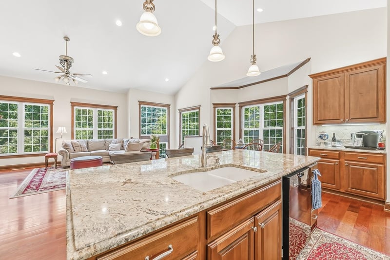 714 Deerfield Ct, Andover, KS 67002