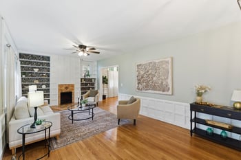 3226 E Country Club Pl, Wichita, KS 67208