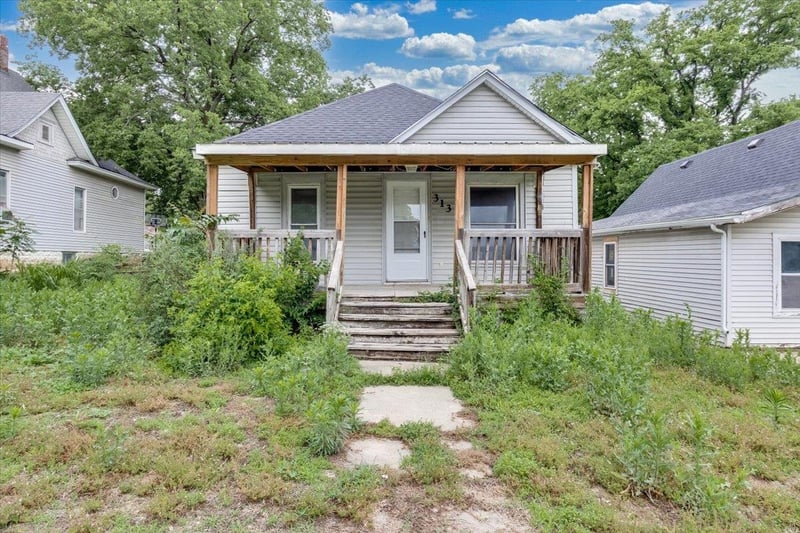 313 Lincoln , Wellington, KS 67152