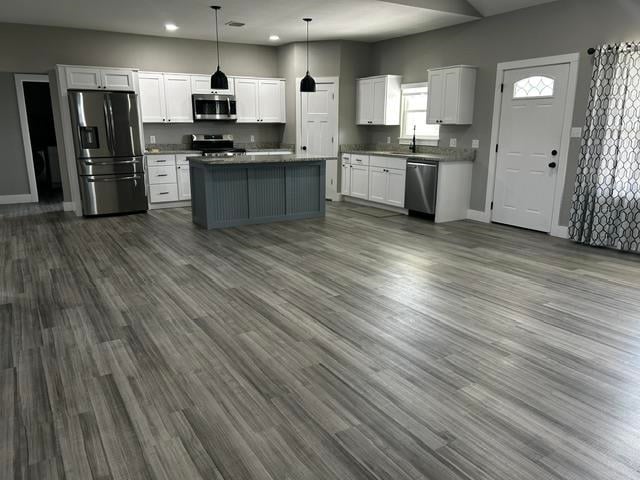 104 Castle Pines Dr, Arkansas City, KS 67005
