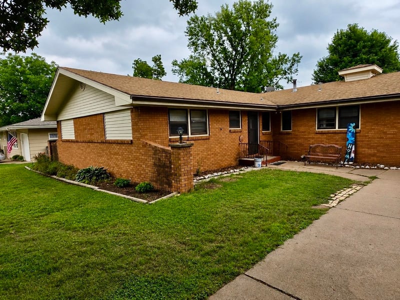 517 Hellar Ave, Clearwater, KS 67026