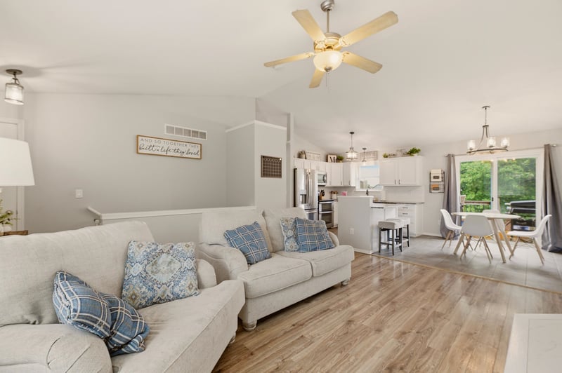 5911 N East Parkview St, Park City, KS 67219