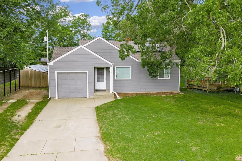 207 N Florence St, Wichita, KS 67212