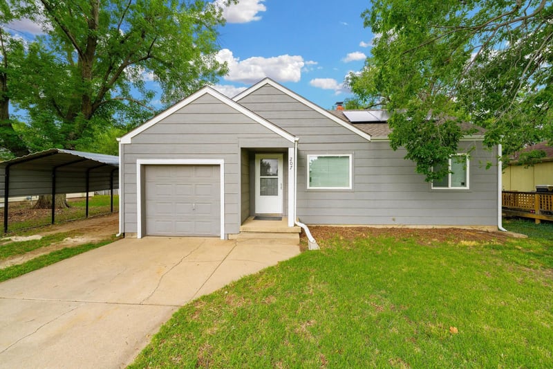 207 N Florence St, Wichita, KS 67212