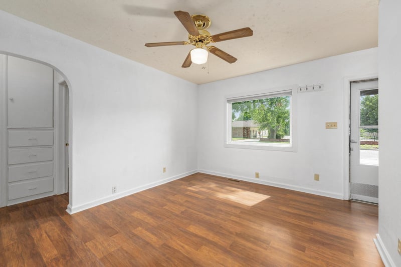 207 N Florence St, Wichita, KS 67212