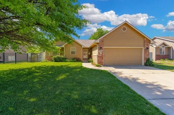 10905 W Ryan, Wichita, KS 67205