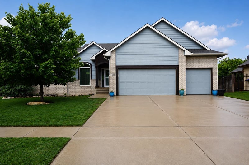 2030 N Walnut Creek, Derby, KS 67037