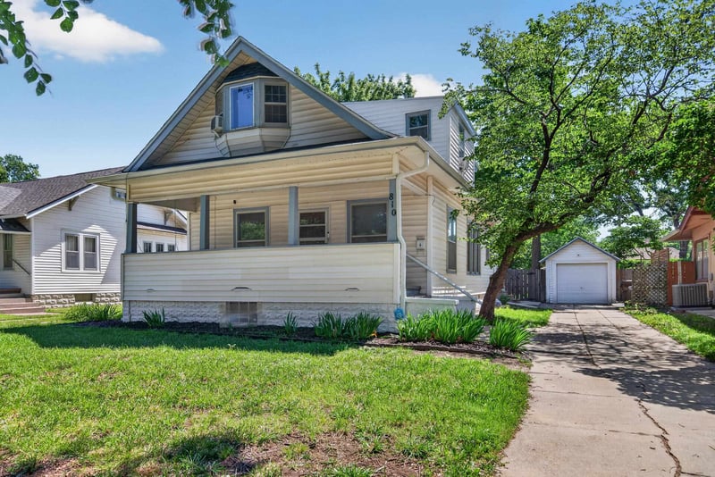 810 Litchfield Ave, Wichita, KS 67203