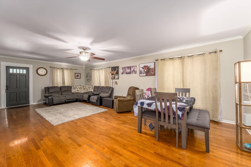 501 C St, Wellington, KS 67152