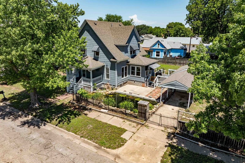 501 C St, Wellington, KS 67152
