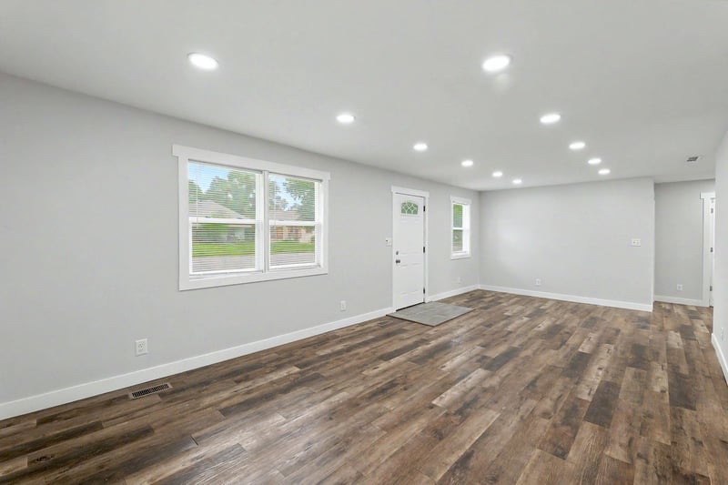 221 Main , Mount Hope, KS 67108