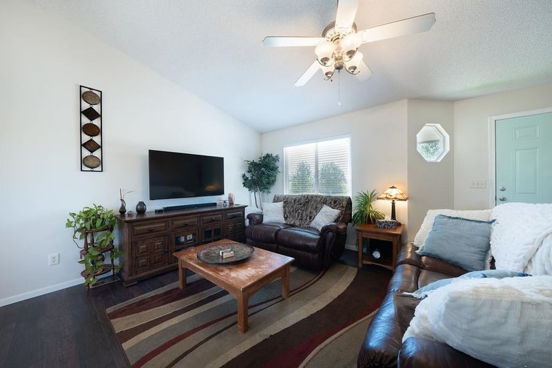 3037 Lanners Cir, Wichita, KS 67219