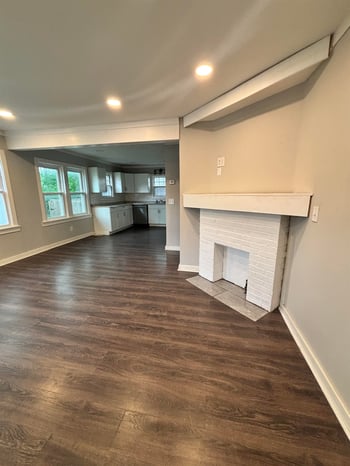 1239 S Hydraulic, Wichita, KS 67211