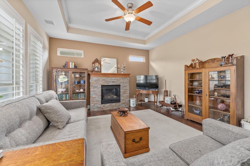9636 W Village Pl, Maize, KS 67101