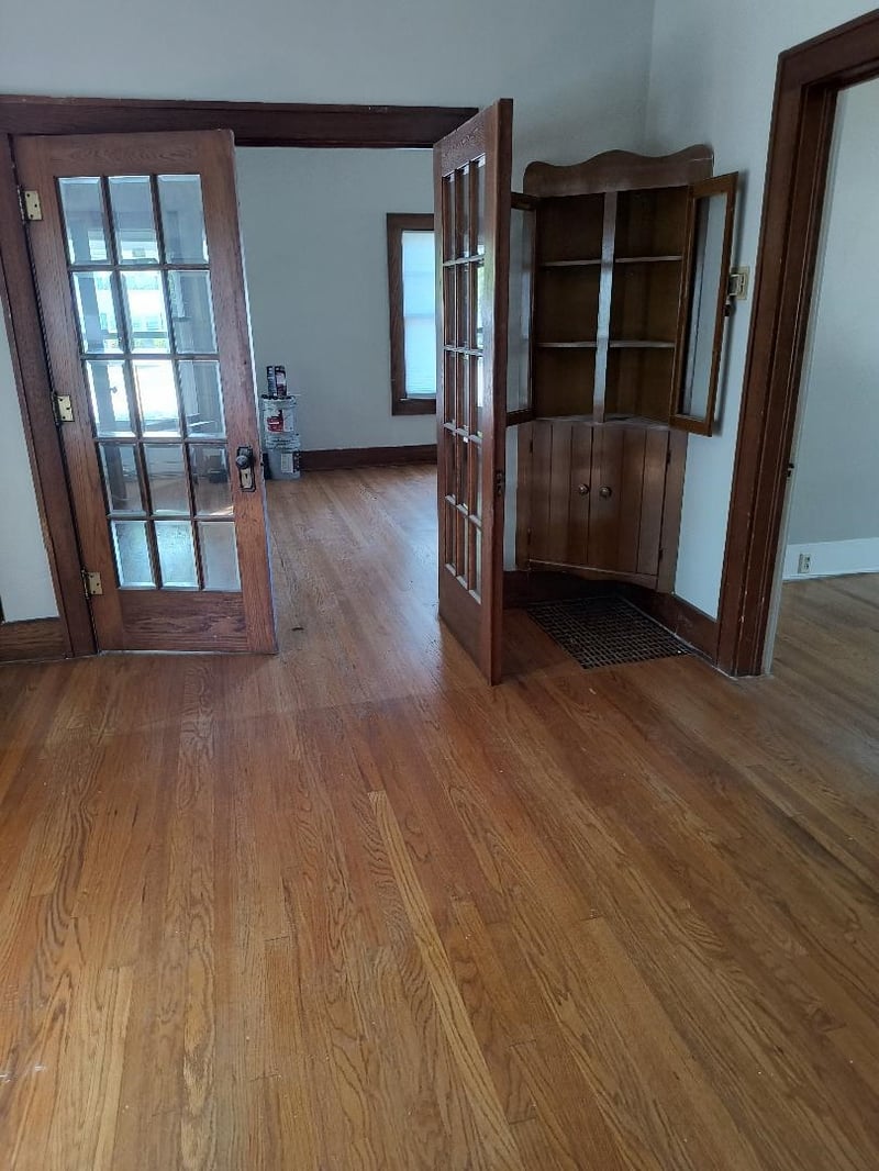 1450 Fairmount , Wichita, KS 67208