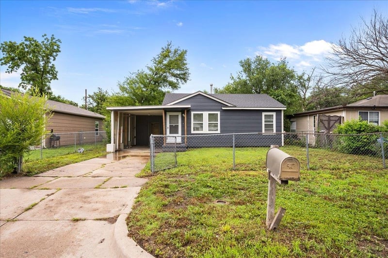 1646 Poplar , Wichita, KS 67214