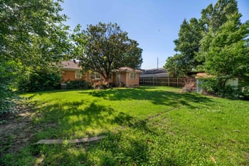 3532 S Seneca, Wichita, KS 67217