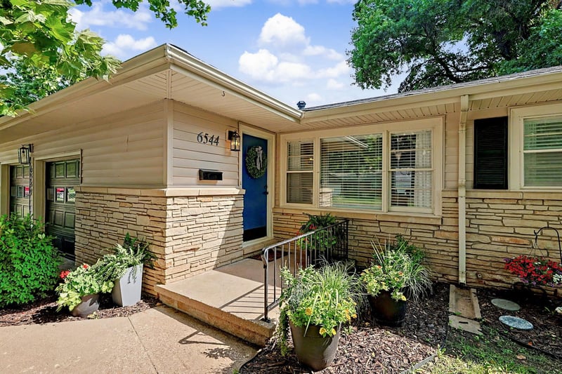 6544 E Oneida, Wichita, KS 67206