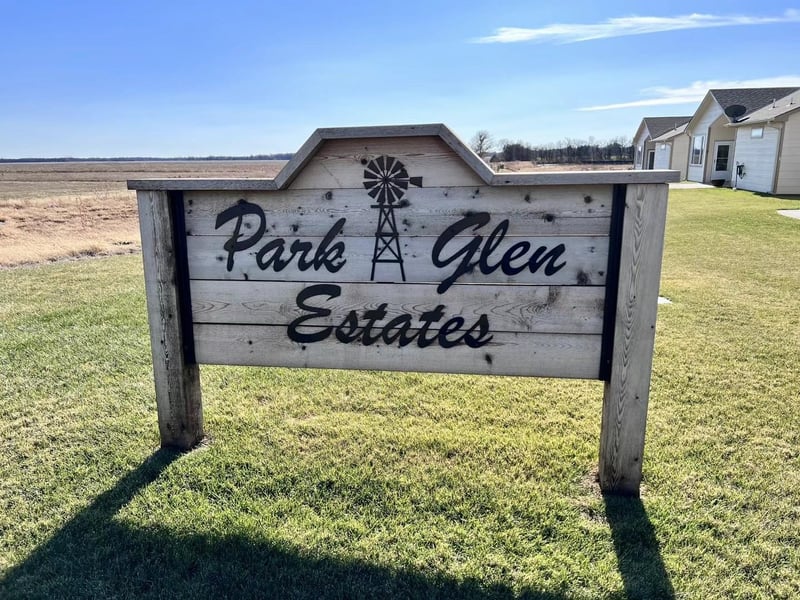 1212 Park Glen Steet, Clearwater, KS 67026
