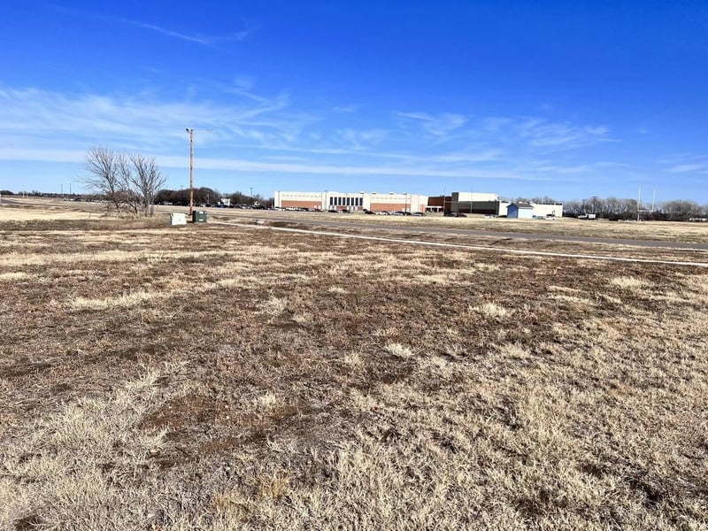 1212 Park Glen Steet, Clearwater, KS 67026