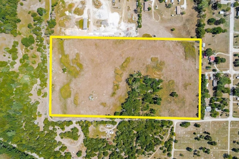 700 Michigan , Winfield, KS 67156