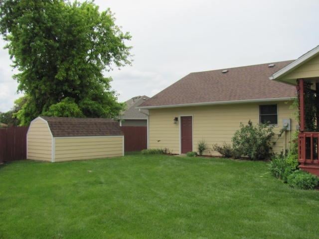 1410 Lorianna Ct, Salina, KS 67401
