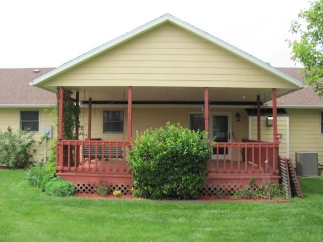 1410 Lorianna Ct, Salina, KS 67401